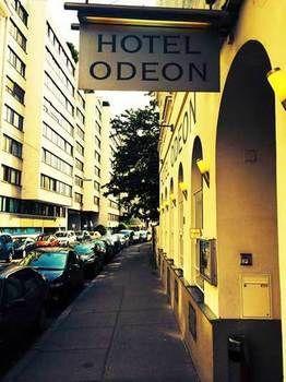 Odeon 2*
